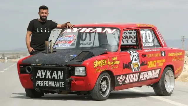 Babasının Sattığı Otomobili 20 Yıl Sonrasında Alıp Modifiye Etti 1 Babasının Sattığı Otomobili 20 Yıl Sonra Alıp Modifiye Etti