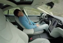 Otopilot Modunda Sürücülerin Yolla Olan Göz Teması Azalıyor