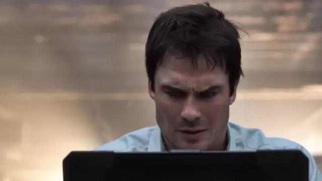 Netflix'in Vampir Dizisi V-Wars'tan İlk Fragman Geldi