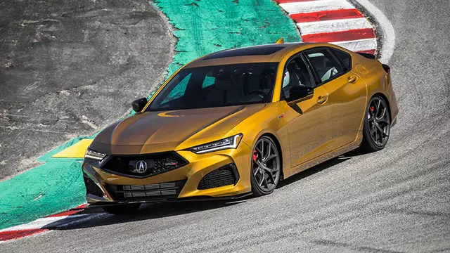 2021 Acura TLX A-Spec, Drag Yarışında Haleflerine Yenildi