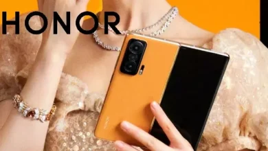Honor, İlk Katlanabilir Akıllı Telefonu Magic V'i Tanıttı