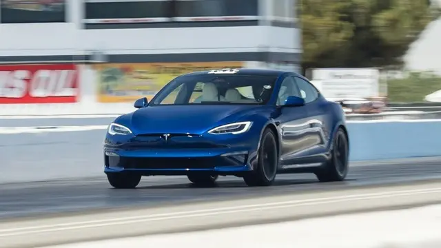 Model S Plaid, Tesla'nın İddia Ettiğinden de Hızlı Çıktı