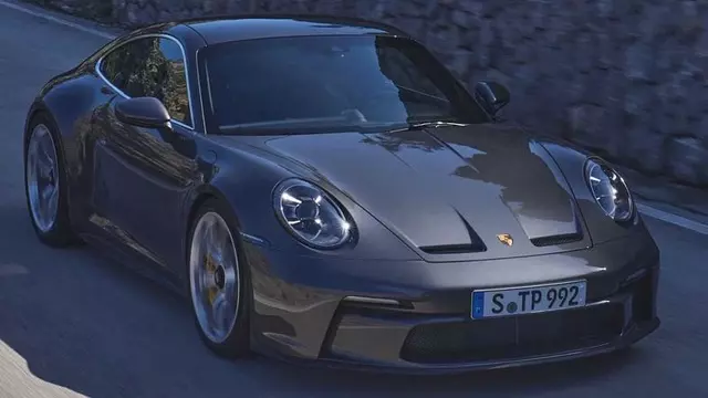 2022 Model Porsche GT3 Touring Duyuldu: İşte Fiyatı