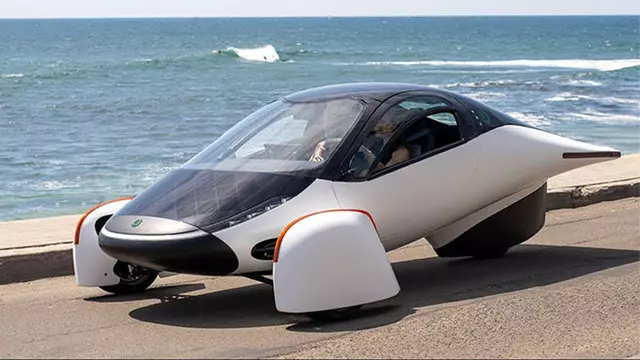 Aptera'nın Yeni Elektrikli Aracı Sol Tanıtıldı