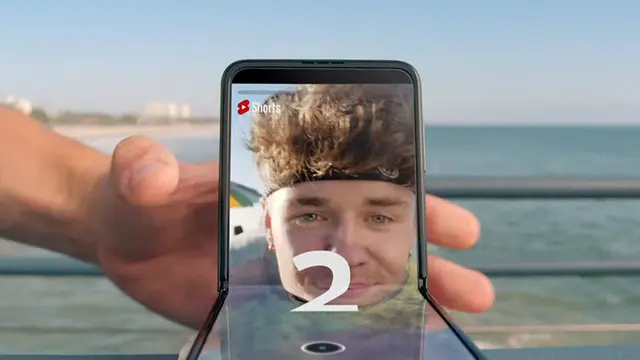 Samsung, Yeni Galaxy Z Flip3/Fold 3 Reklamı Yayınladı