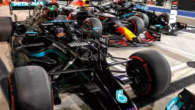 Emilia Romagna GP Olaylı Geçiyor: Yarış Durduruldu 1 Emilia Romagna GP Olaylı Geçiyor: Yarış Durduruldu