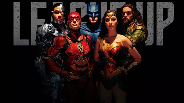 Comic-Con Etkilniğinde Justice League Fanatiklerinden Ileti 1 Comic-Con Etkilniğinde Justice League Hayranlarından Mesaj