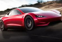 Musk: Roadster'ın Yerden Havalanmasını İstiyorum