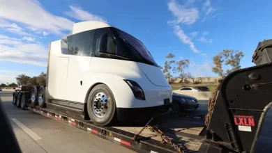Tesla Semi'nin Yeni Bir Prototipi Görüntülendi