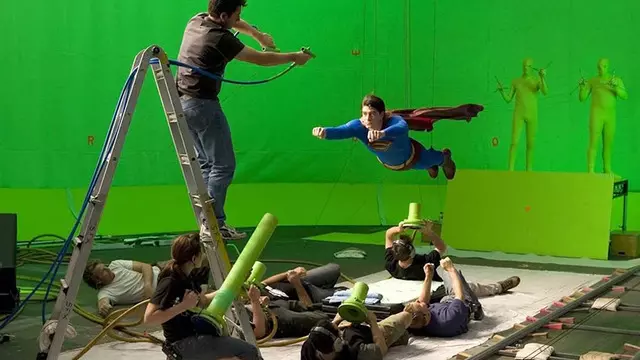 Efsane Filmlerin Havasını Alan 15 Kamera Arkası Görüntüsü