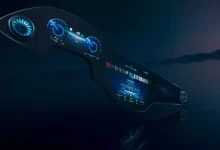 Mercedes-Benz, Yeni Eğlence Sistemi Hyperscreen’i Tanıttı