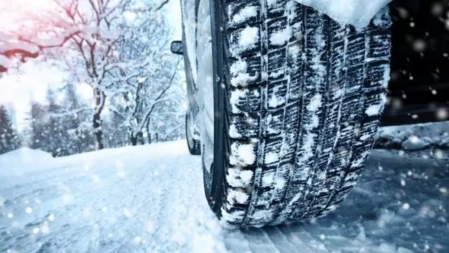 Ticari Araçlarda Kış Lastiği Takmama Cezasına Zam Geldi 1 Ticari Araçlarda Kış Lastiği Takmama Cezasına Zam Geldi