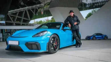 Avusturyalı Bir Adam, 80. Yaşında 80. Porsche'sini Aldı
