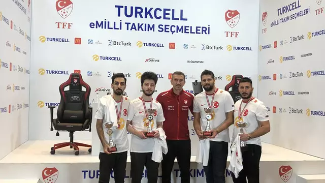 Turkcell eMilli Ekip PES21 Seçmeleri Tamamlandı 1 Turkcell eMilli Takım PES21 Seçmeleri Tamamlandı