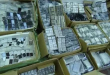 Türkiye'ye Kaçak Yoldan Getirilen Binlerce Telefon Yakalandı