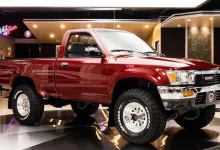 Az Kullanılmışı Nadir Olan 1991 Toyota Pickup Satışa Sunuldu