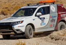 Mitsubishi Outlander PHEV, Dünyada Bir İlki Gerçekleştirdi