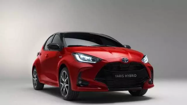 2020 Toyota Yaris, Boyundan Büyük Fiyatıyla Türkiye'de