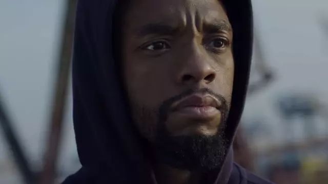 21 Bridges Filminin Fragmanı Yayınlandı