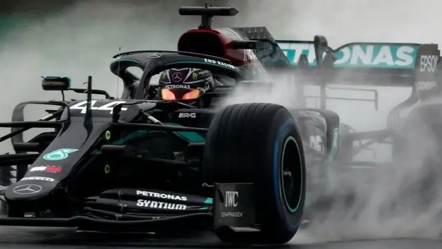 Hamilton, İstanbul’da Şampiyonluğunu İlan Etti