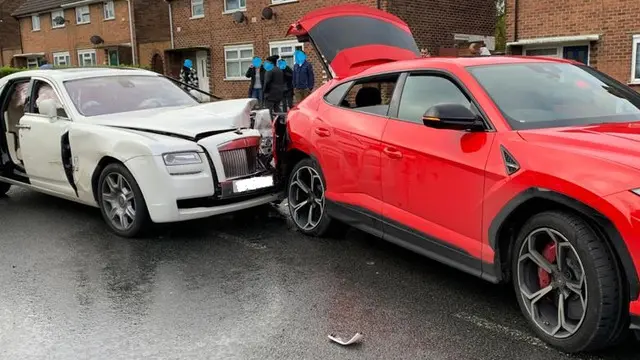 İngiltere’de Son Zamanların En ‘Pahalı’ Trafik Kazası 1 İngiltere’de Son Zamanların En ‘Pahalı’ Trafik Kazası