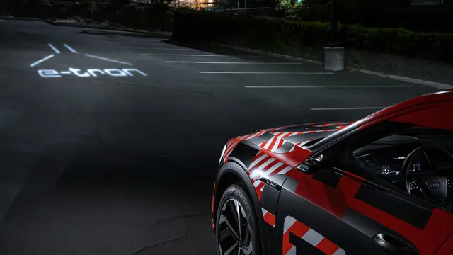 Audi'den Film Projektörü Gibi Far: Digital Matrix Light