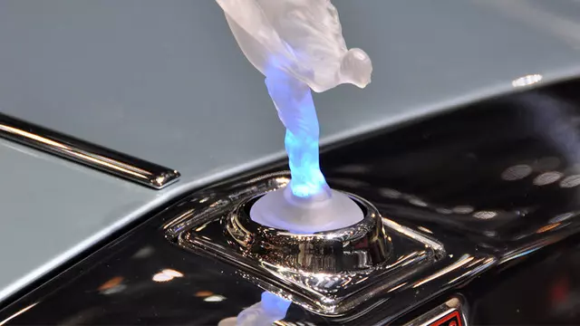 Rolls-Royce, Bazı Araçlardaki Aydınlatmalı Rozetleri Sökecek
