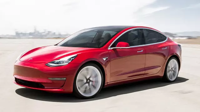 Tesla, Tam Otonom Sürüş Özelliğini Yayınlayacak