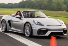 16 Yaşındaki Kız, Arabayla Dünya Slalom Rekoru Kırdı