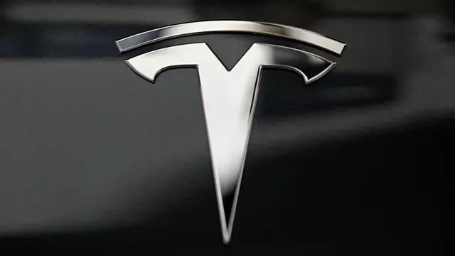 Tesla, Araçları İçin Yeni Bir Yazılım Güncellemesi Yayınladı