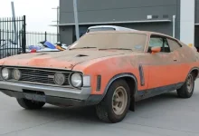 32 Yıldır Kümeste Olan 1973 Ford GT, 300 Bin Dolara Satıldı