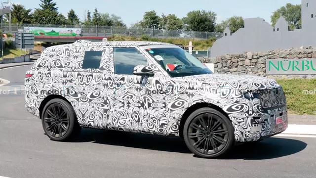 2022 Range Rover, Kamuflajlı Haliyle Görüntülendi 1 2022 Range Rover, Kamuflajlı Haliyle Görüntülendi