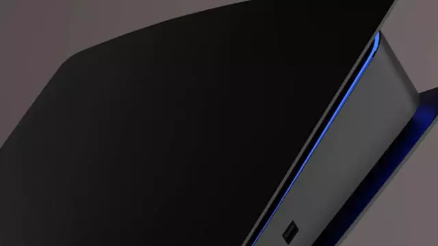 PlayStation 5 Sahipleri, Konsollarını Boyamaya Başladı