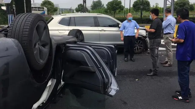 Tesla’nın Sağlamlığını Tekrar Gözler Önüne Seren Kaza