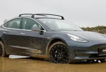 Bir Modifiye Ekibi, Tesla Model 3'ü Arazi Aracına Dönüştürdü