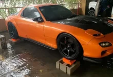 Tanımadığı Birinin Arabasını Sel Baskınından Kurtaran Adam