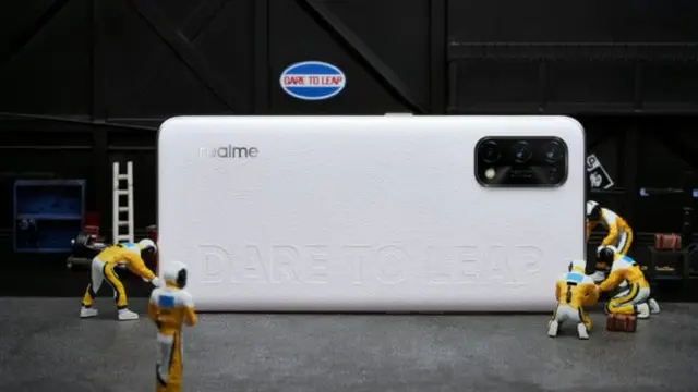 Realme Race, 160 Hz Ekranlı İlk Akıllı Telefon Olacak