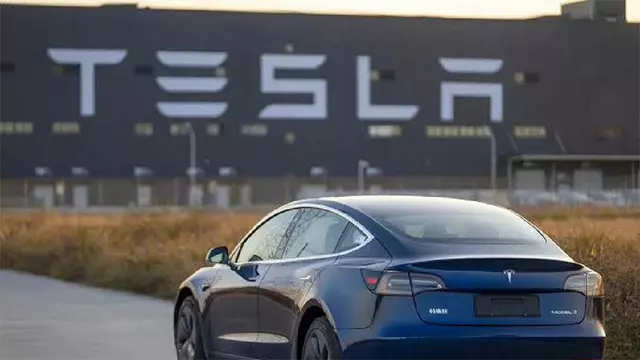 Tesla, Öteki Otomobil Firmaları Benzer biçimde Reklam Meydana getirecek mı? 1 Tesla, Diğer Otomobil Firmaları Gibi Reklam Yapacak mı?