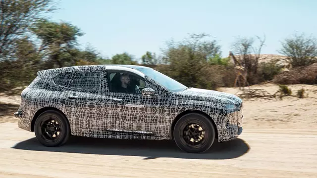 BMW iNext, Kamuflajlı Şekilde Kameralara Yakalandı