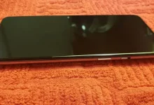 OnePlus 9 5G Prototipi, eBay'da 3.000 Dolardan Satıldı