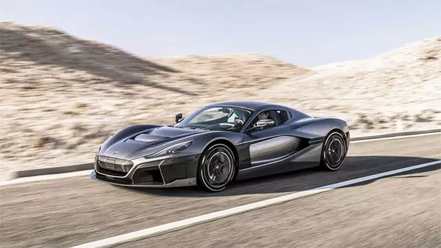 Geleceğin Yarış Arabaları: 25 Konsept Tasarım