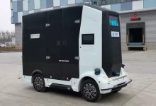 İnsan Eli Değmeden 1 Ton Yük Taşıyabilen İnsansız Araç