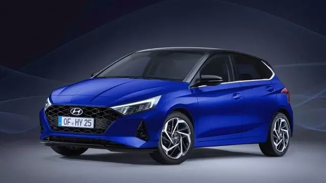 2020 Hyundai i20'nin Etkileyici İç Mekanından İlk Görüntüler