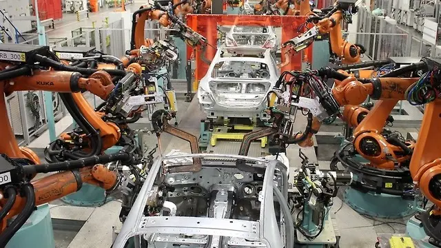 Daimler, Avrupa'daki Fabrikalarını İki Hafta Kapatacak