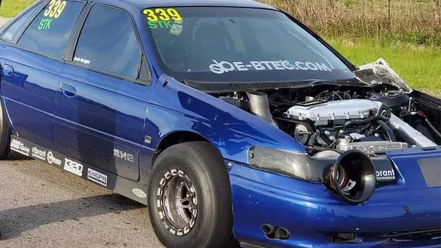 Dünyanın En Süratli Ford Taurus'u (Video) 1 Dünyanın En Hızlı Ford Taurus'u (Video)