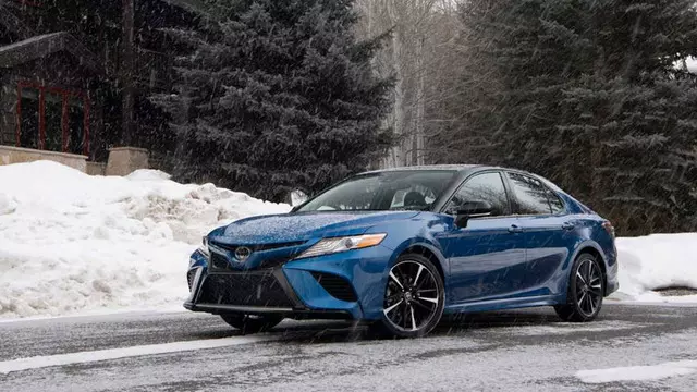 Toyota Camry AWD'nin Yakıt Ekonomisi ve Fiyatı Açıklandı