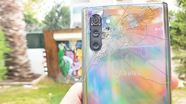 "Kimse Anlamaz" Diye Satılan Çakma Telefonu İnceledik