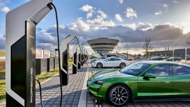 Porsche, Avrupa'nın En Güçlü Şarj Otoparkını Açtı