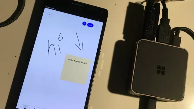 Windows 10'lu Lumia 950XL'de Surface Hub OS Çalıştırıldı
