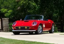 Replika Ferrari, Açık Artırmada Yüz Binlerce Dolara Satıldı